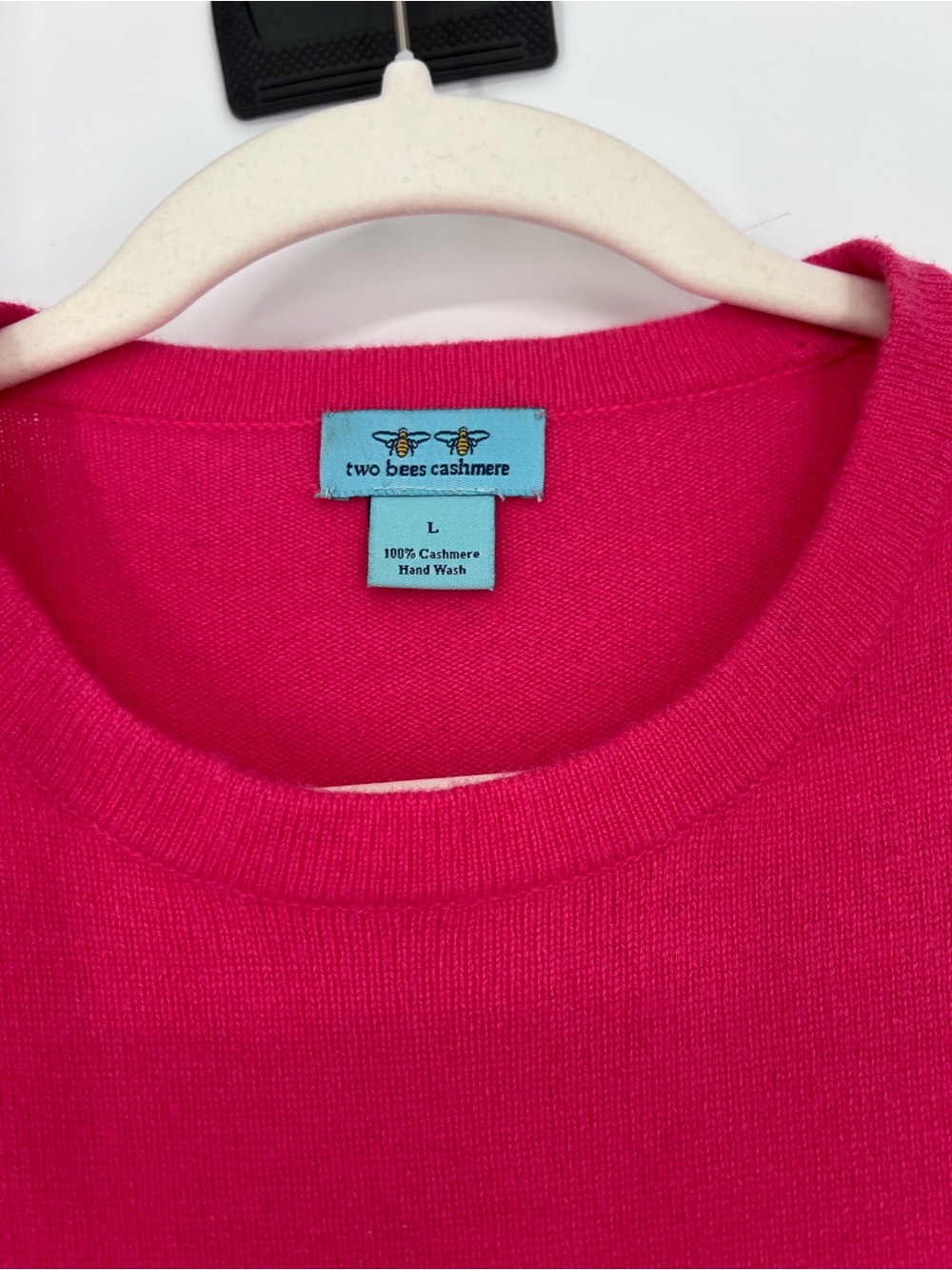 Two Bees 100% Cashmere Pink Blue Lobster Crew Neck Nautical Knit Sweater L - Picture 4 of 6